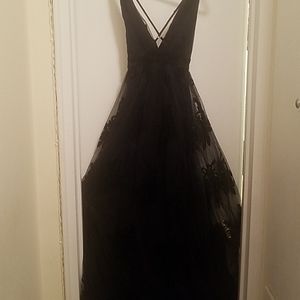 Stunning strappy dress with full skirt